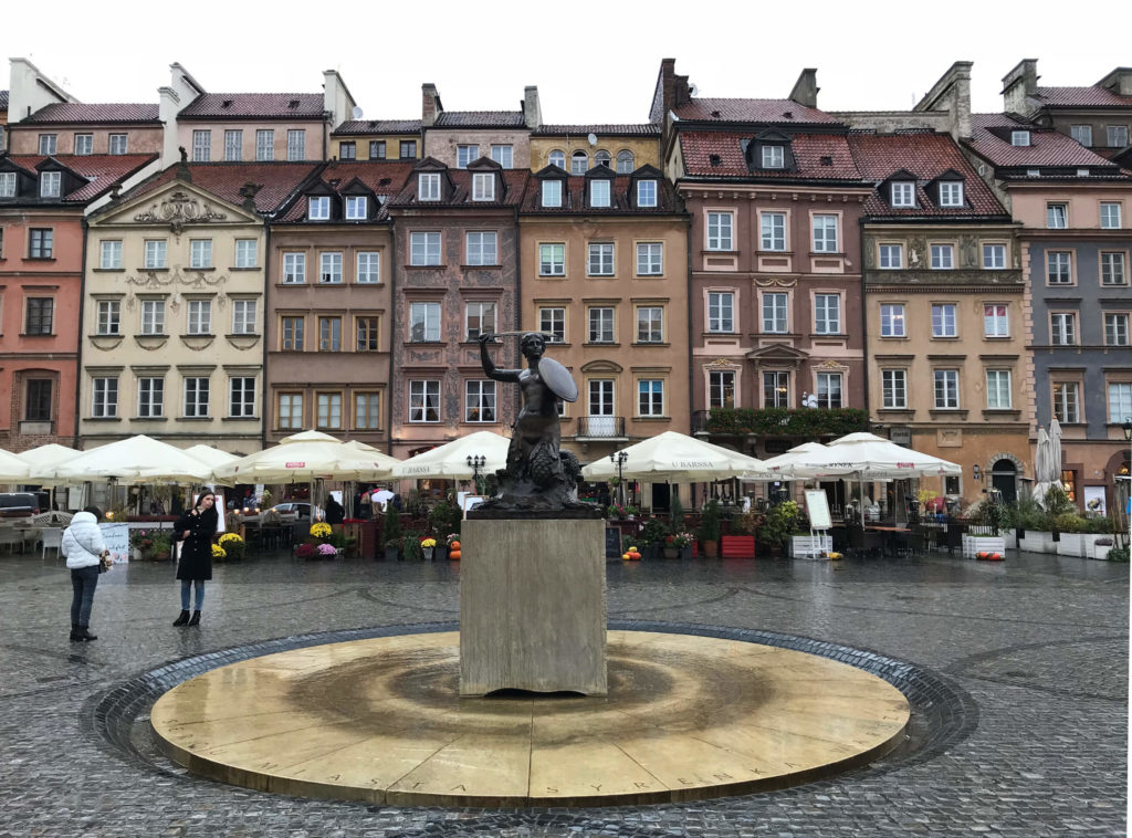 Marktplatz mit Warschauer Seejungfer